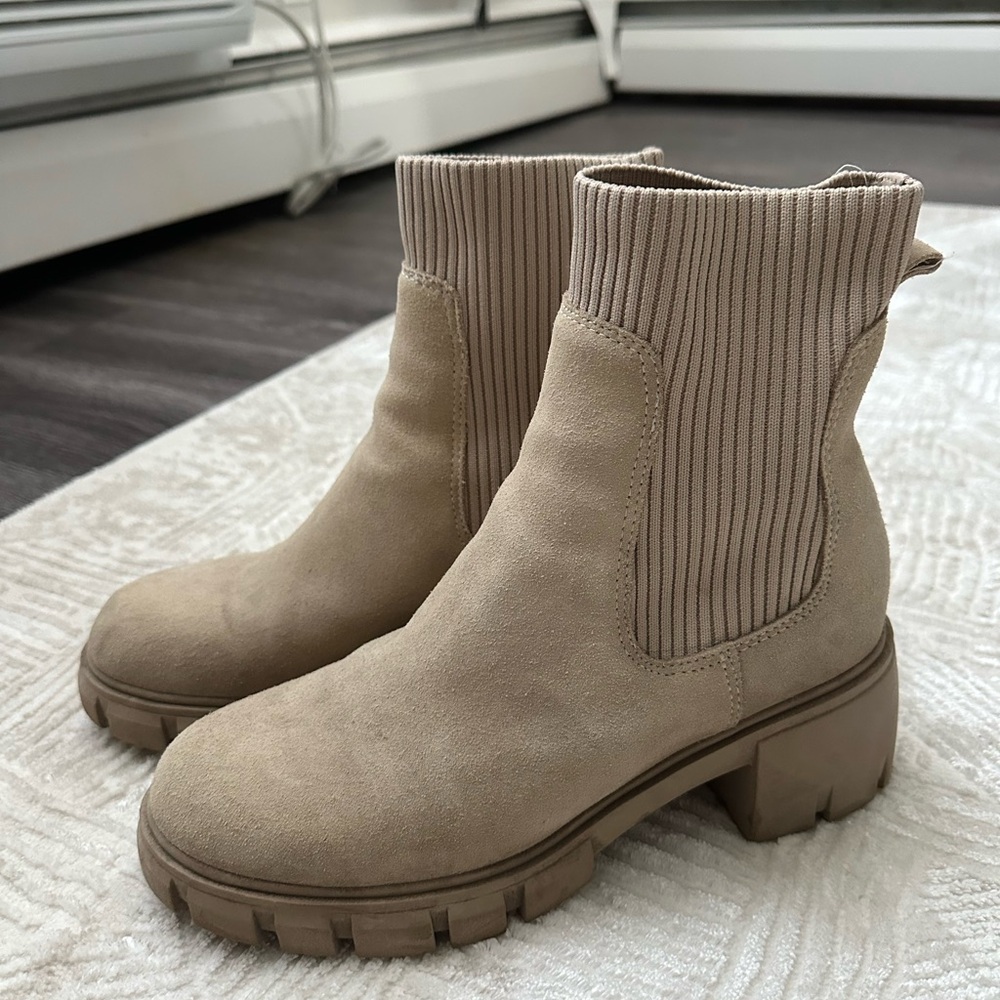 Steve Madden Tan Ankle Booties